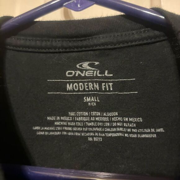 O’Neill Size Small Modern Fit Black Skateboarding Shirt - Picture 3 of 5